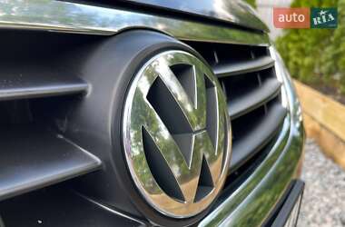 Минивэн Volkswagen Touran 2007 в 