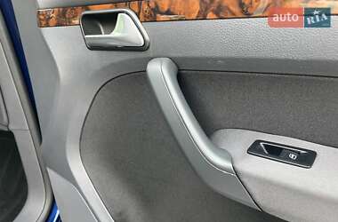 Минивэн Volkswagen Touran 2007 в 