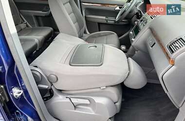 Минивэн Volkswagen Touran 2007 в 