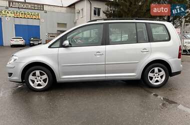 Мінівен Volkswagen Touran 2008 в 