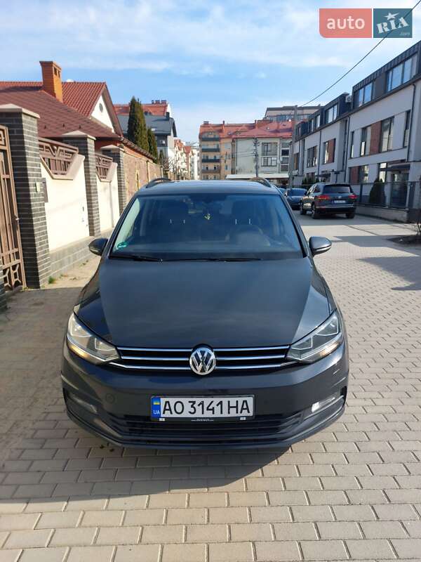 Volkswagen Touran 2017