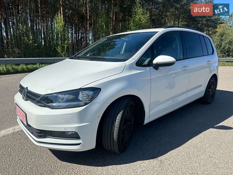 Микровэн Volkswagen Touran 2019 в 
