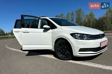 Микровэн Volkswagen Touran 2019 в 