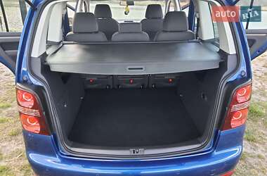 Минивэн Volkswagen Touran 2008 в 
