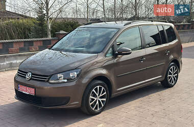 Минивэн Volkswagen Touran 2013 в Ровно