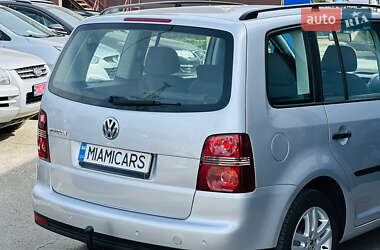 Мінівен Volkswagen Touran 2007 в 