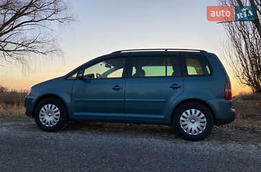Мінівен Volkswagen Touran 2004 в 