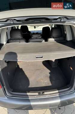 Мінівен Volkswagen Touran 2005 в 