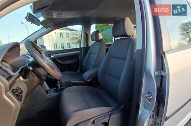 Минивэн Volkswagen Touran 2008 в 