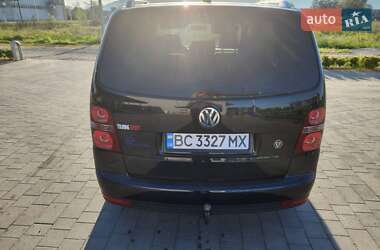 Мінівен Volkswagen Touran 2008 в 