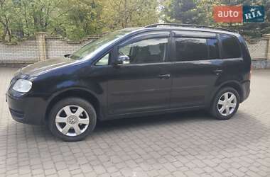 Минивэн Volkswagen Touran 2004 в 
