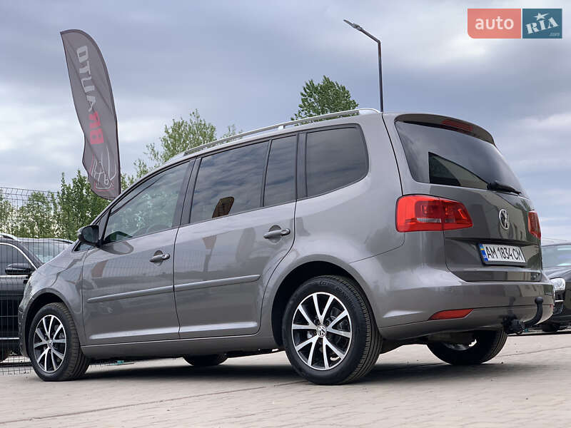 Мінівен Volkswagen Touran 2011 в Бердичеві
