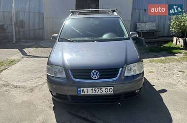 Минивэн Volkswagen Touran 2006 в Иванкове