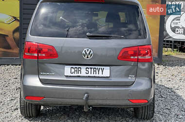Мінівен Volkswagen Touran 2010 в 