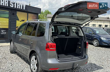 Мінівен Volkswagen Touran 2010 в 