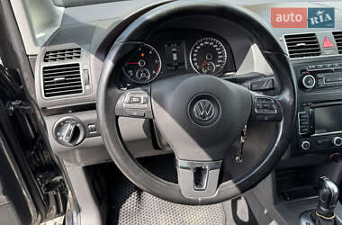 Мінівен Volkswagen Touran 2010 в 