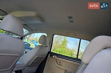 Минивэн Volkswagen Touran 2010 в 