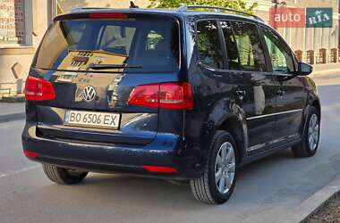 Минивэн Volkswagen Touran 2010 в 