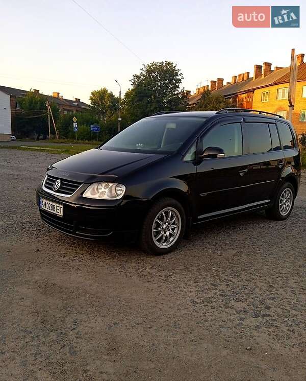 Volkswagen Touran 2006