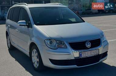 Мінівен Volkswagen Touran 2008 в 