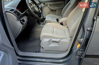 Мінівен Volkswagen Touran 2004 в 