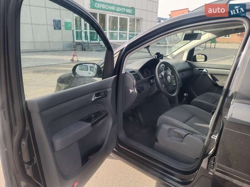 Минивэн Volkswagen Touran 2005 в Бердичеве