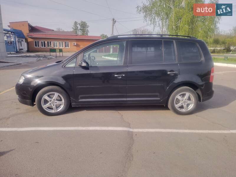 Минивэн Volkswagen Touran 2005 в Бердичеве