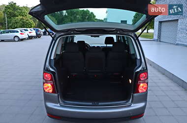 Минивэн Volkswagen Touran 2008 в 