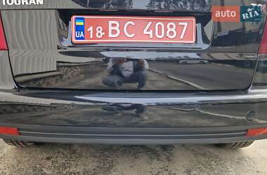 Минивэн Volkswagen Touran 2007 в 