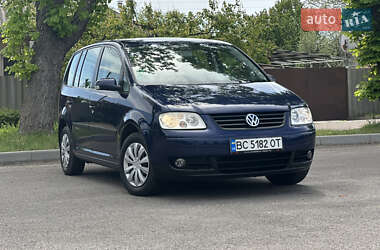Мінівен Volkswagen Touran 2003 в 