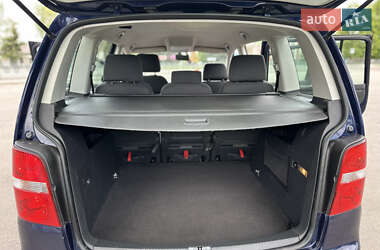 Мінівен Volkswagen Touran 2003 в 
