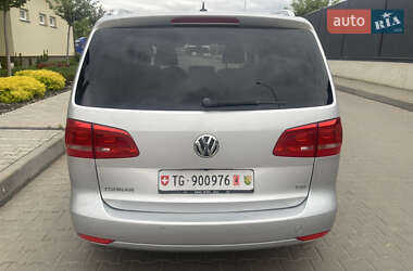 Мінівен Volkswagen Touran 2011 в 