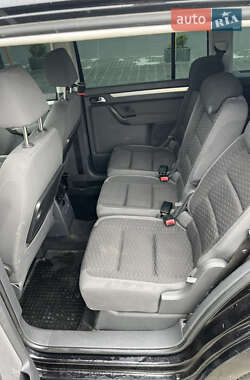 Мінівен Volkswagen Touran 2008 в 