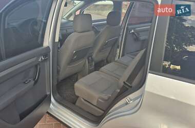 Минивэн Volkswagen Touran 2005 в 