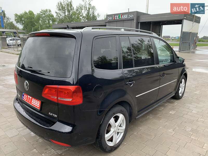 Мінівен Volkswagen Touran 2010 в Заліщиках
