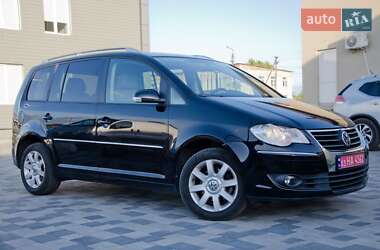 Мінівен Volkswagen Touran 2008 в 