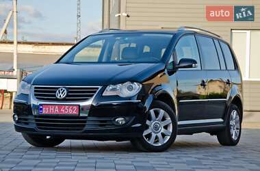 Мінівен Volkswagen Touran 2008 в 