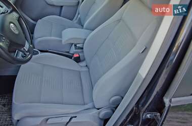 Мінівен Volkswagen Touran 2008 в 