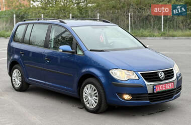 Мінівен Volkswagen Touran 2008 в 