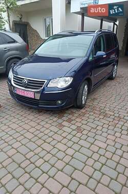 Минивэн Volkswagen Touran 2008 в Калуше