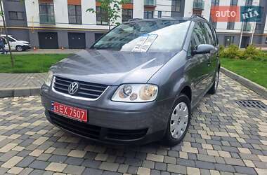 Минивэн Volkswagen Touran 2006 в 