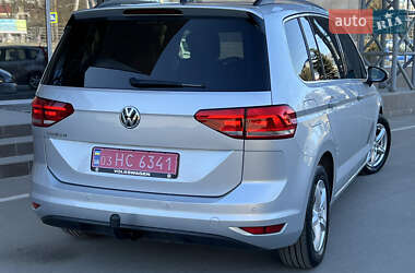Микровэн Volkswagen Touran 2020 в 