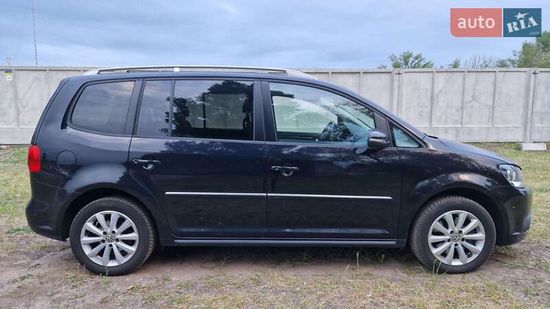 Мінівен Volkswagen Touran 2012 в Черкасах