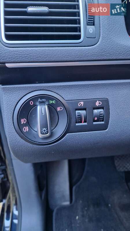 Мінівен Volkswagen Touran 2012 в Черкасах