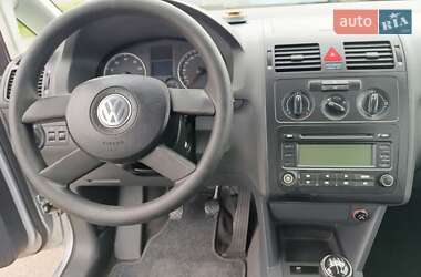 Мінівен Volkswagen Touran 2005 в 