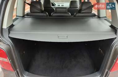 Минивэн Volkswagen Touran 2006 в 