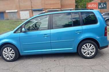 Мінівен Volkswagen Touran 2007 в 