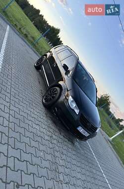Мінівен Volkswagen Touran 2007 в Чернівцях