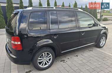 Мінівен Volkswagen Touran 2004 в 