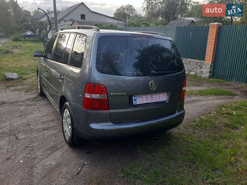 Минивэн Volkswagen Touran 2004 в Полтаве
